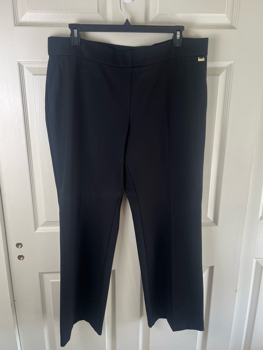 Anne Klein Black pull on pants